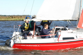 Fox 22 Kajutsegelboot verleih